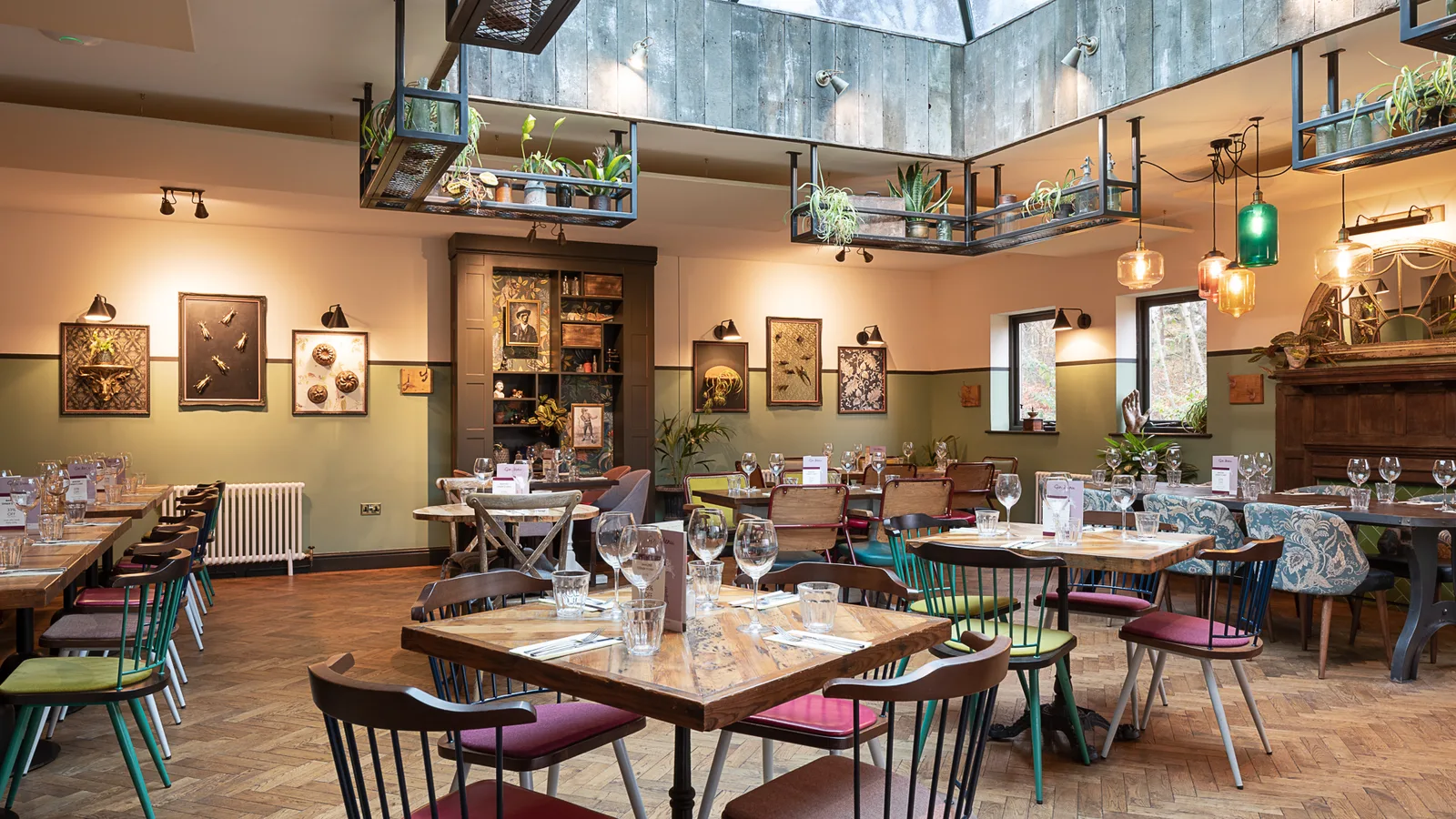 The Crown & Cushion in Camberley