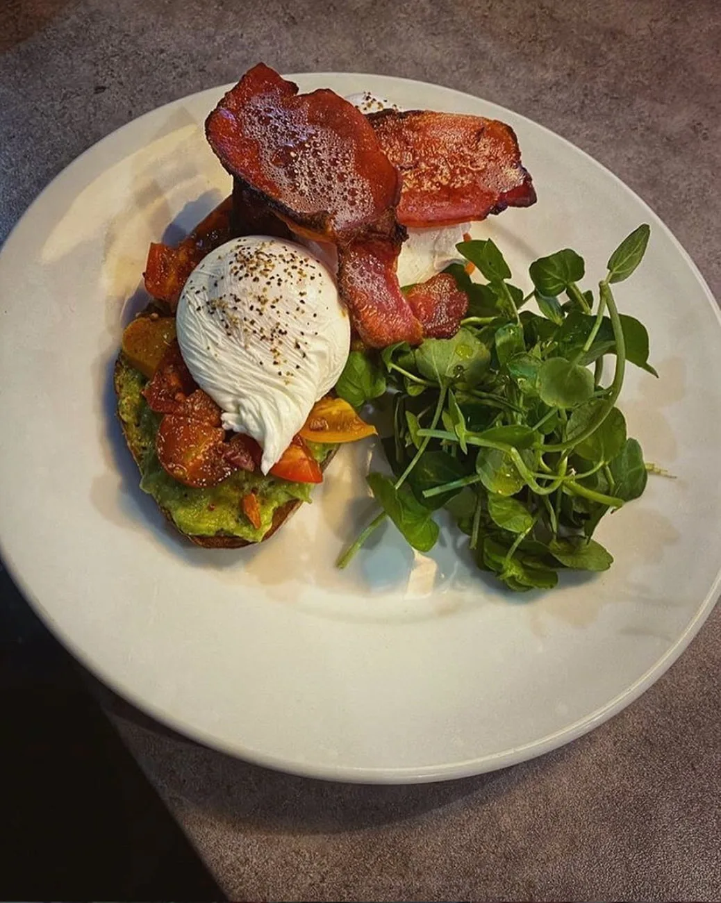 Wild & Green Kitchen in Cranleigh