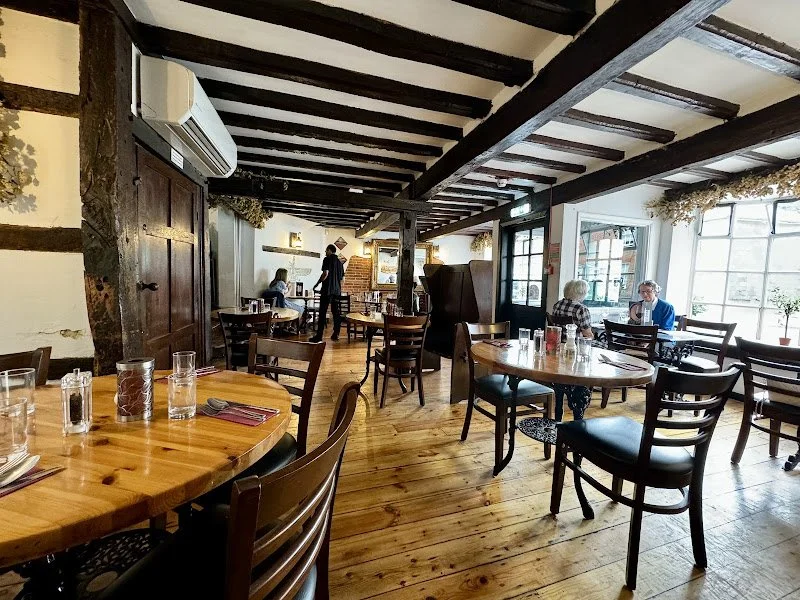 Caffe Piccolo in Farnham