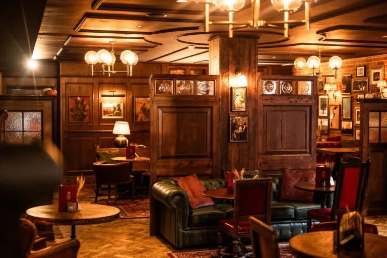 Teller's Arms in Farnham