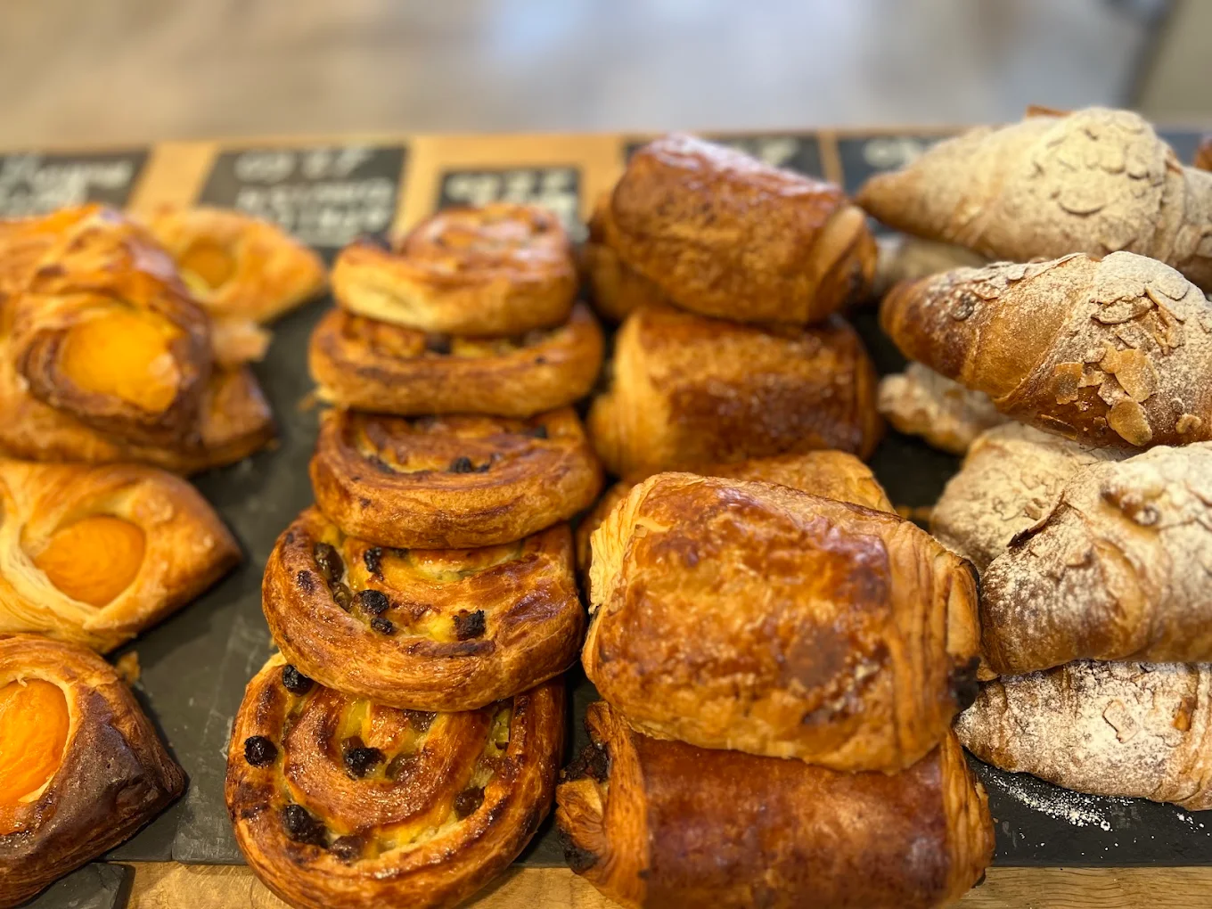 Lucio's Coffee & Deli in Leatherhead