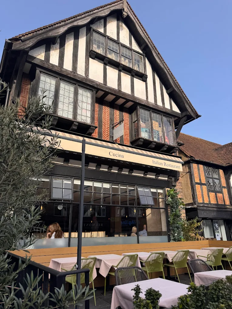 Cucina in Oxted