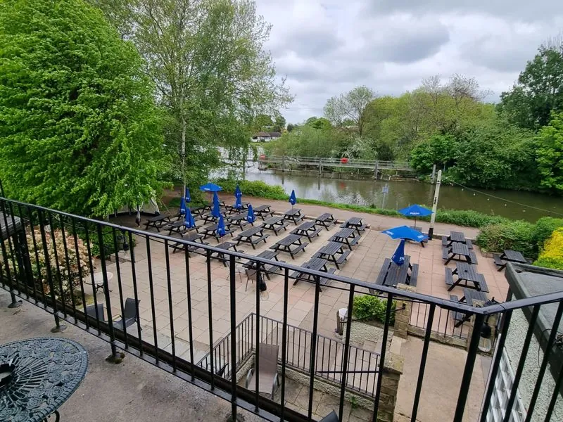 The Weir Hotel in Walton-on-Thames