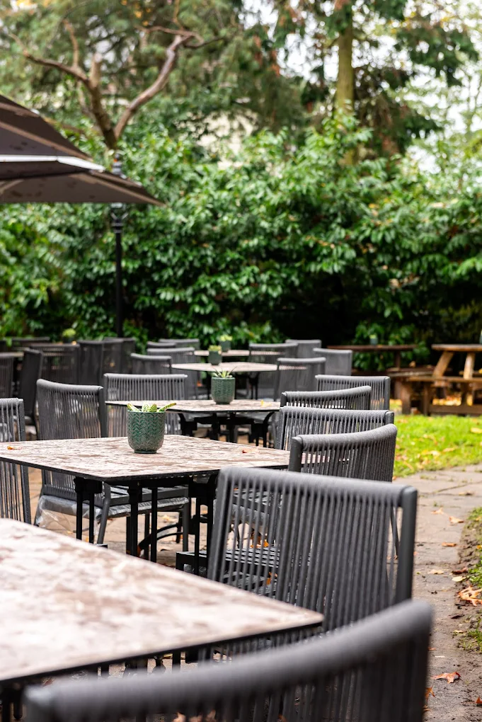 The Oatlands Chaser in Weybridge