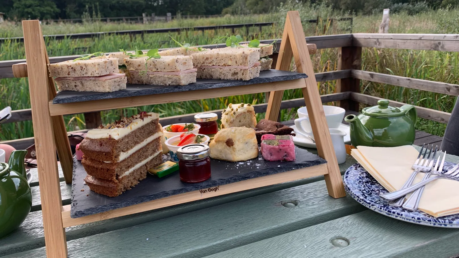 Heather Farm Café in Woking
